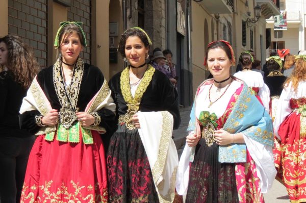 Easter Sunday in Piana degli Albanesi