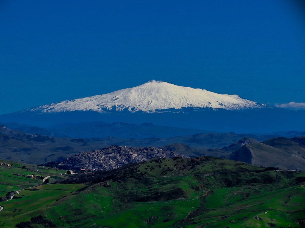 Gangi with Etna in the distance