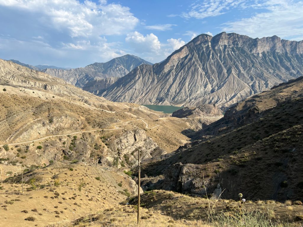 View from the village of İşhan.