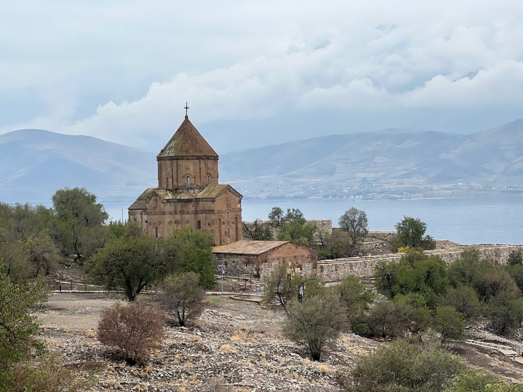 Akdamar island