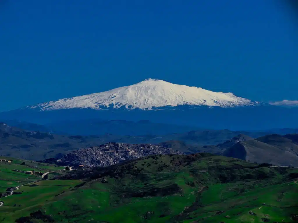 Gangi with Etna in the distance
